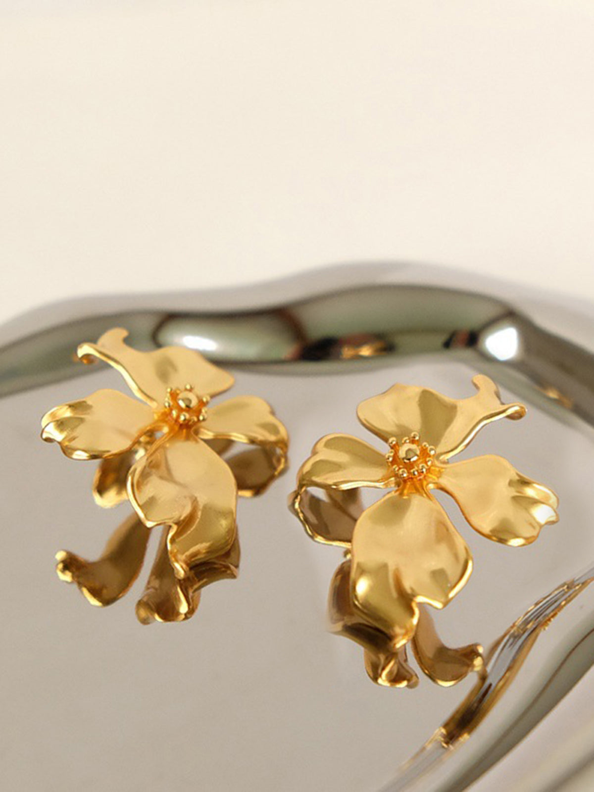 Metal Flower Earrings